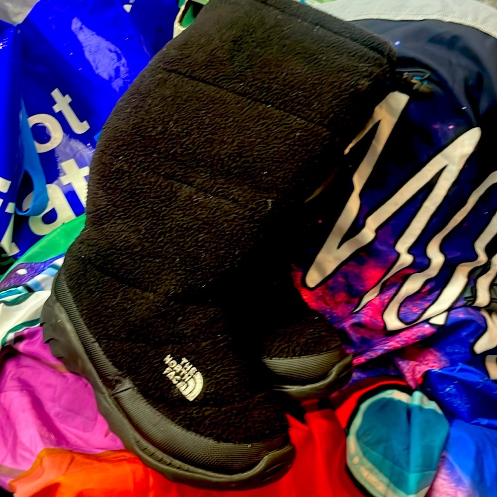 Northface boots sz 7 women